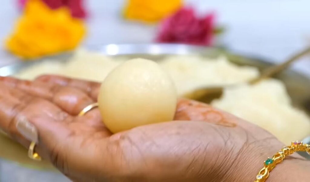 Nariyal Ke Laddu |Coconut Laddu Ki Recipe